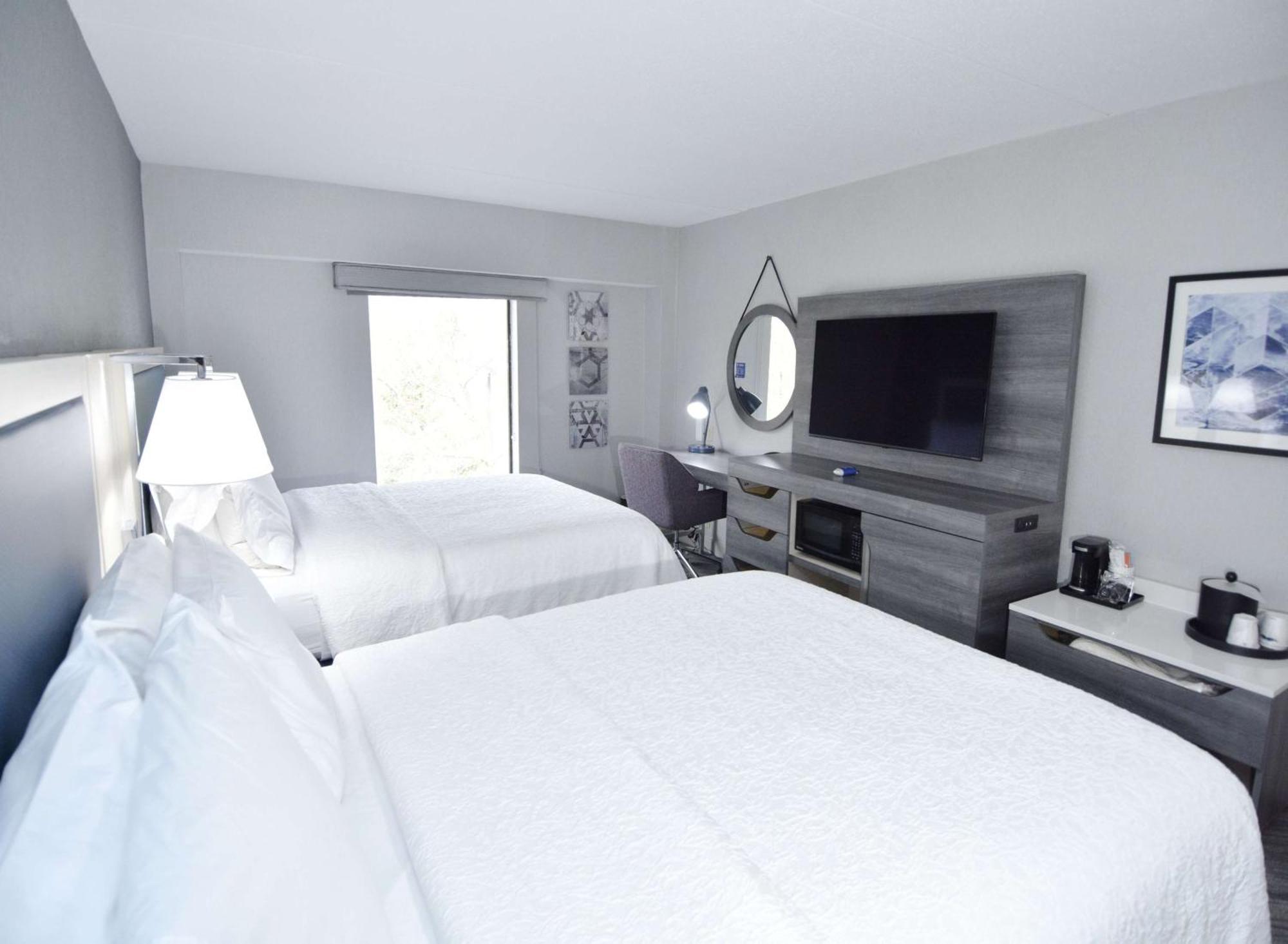 Hampton Hotel